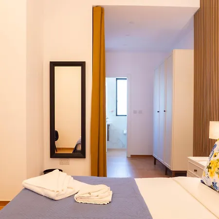 Luma With Heated Pool, Jacuzzi, Gym, Sauna&cinema * Sliema