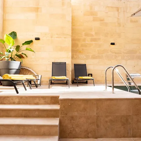 Luma With Heated Pool, Jacuzzi, Gym, Sauna&cinema Villa *