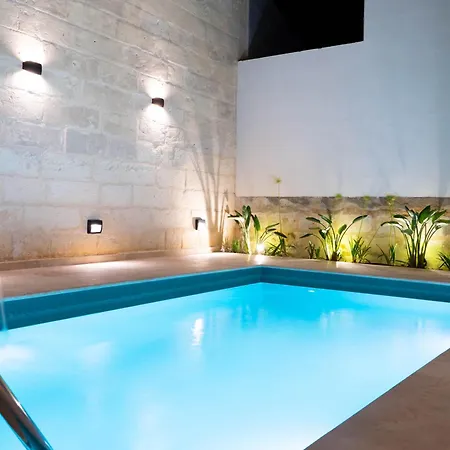 Luma With Heated Pool, Jacuzzi, Gym, Sauna&cinema * Sliema