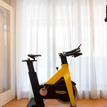 Villa Windsor 5br With Heated Pool, Jacuzzi, Gym, Sauna And Cinema *