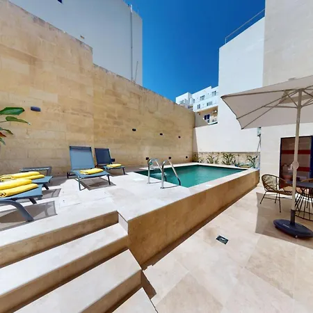 Windsor 5br With Heated Pool, Jacuzzi, Gym, Sauna And Cinema فيلة