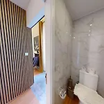 Windsor 5br With Heated Pool, Jacuzzi, Gym, Sauna And Cinema *